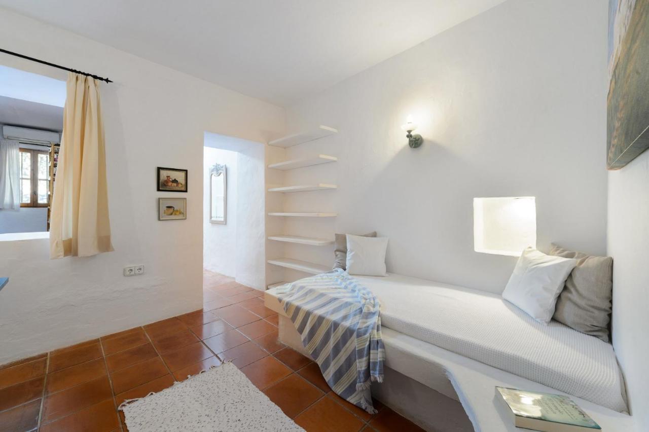 Villa Patri Sant Carles de Peralta ภายนอก รูปภาพ